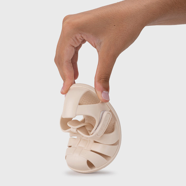 Barefoot Concept Beach Sandals, Ivory