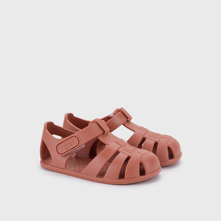 Beach sandals barefoot concept, Terracotta
