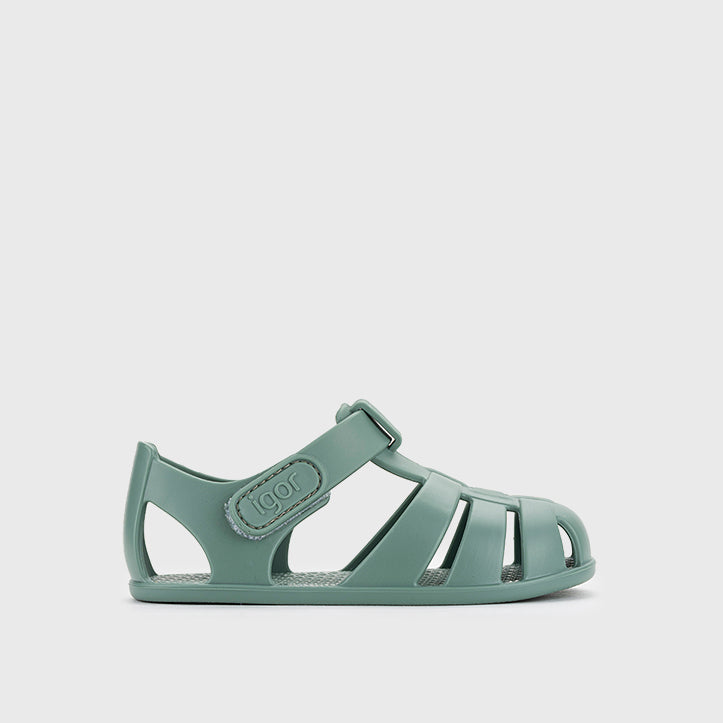 Barefoot concept beach sandals, Green