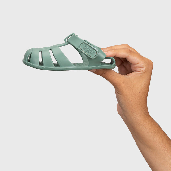 Barefoot concept beach sandals, Green