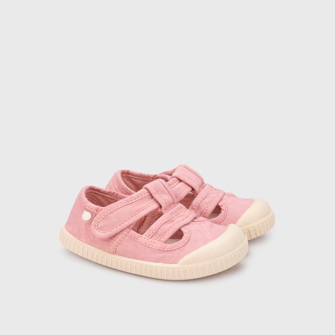Open Canvas Shoes Barefoot Concept, Pink