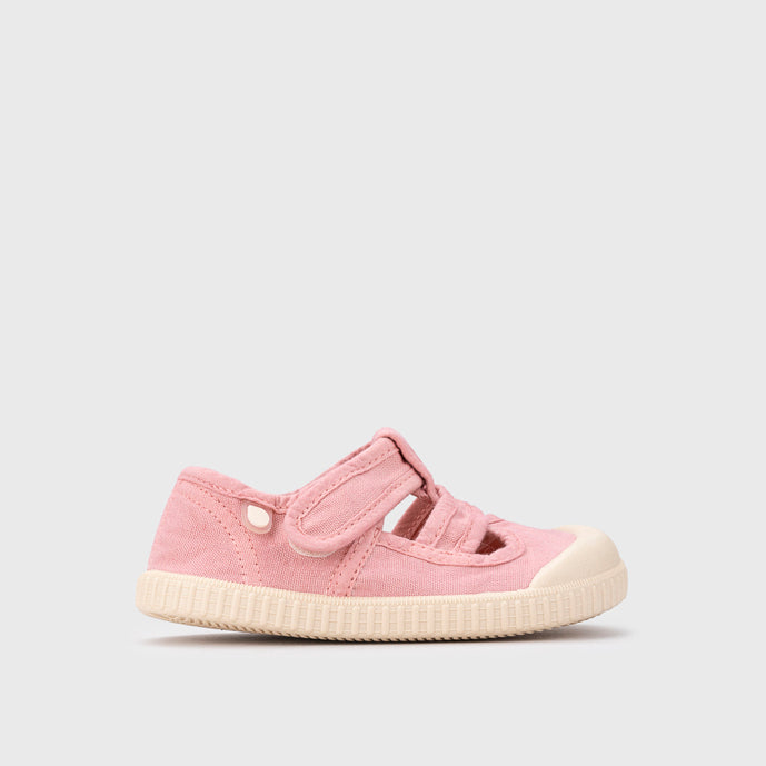 Open Canvas Shoes Barefoot Concept, Pink