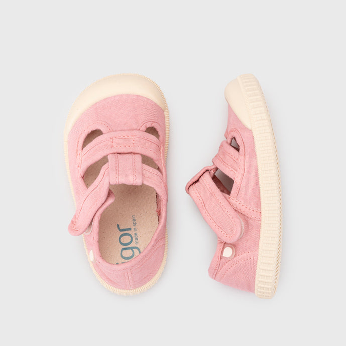 Open Canvas Shoes Barefoot Concept, Pink