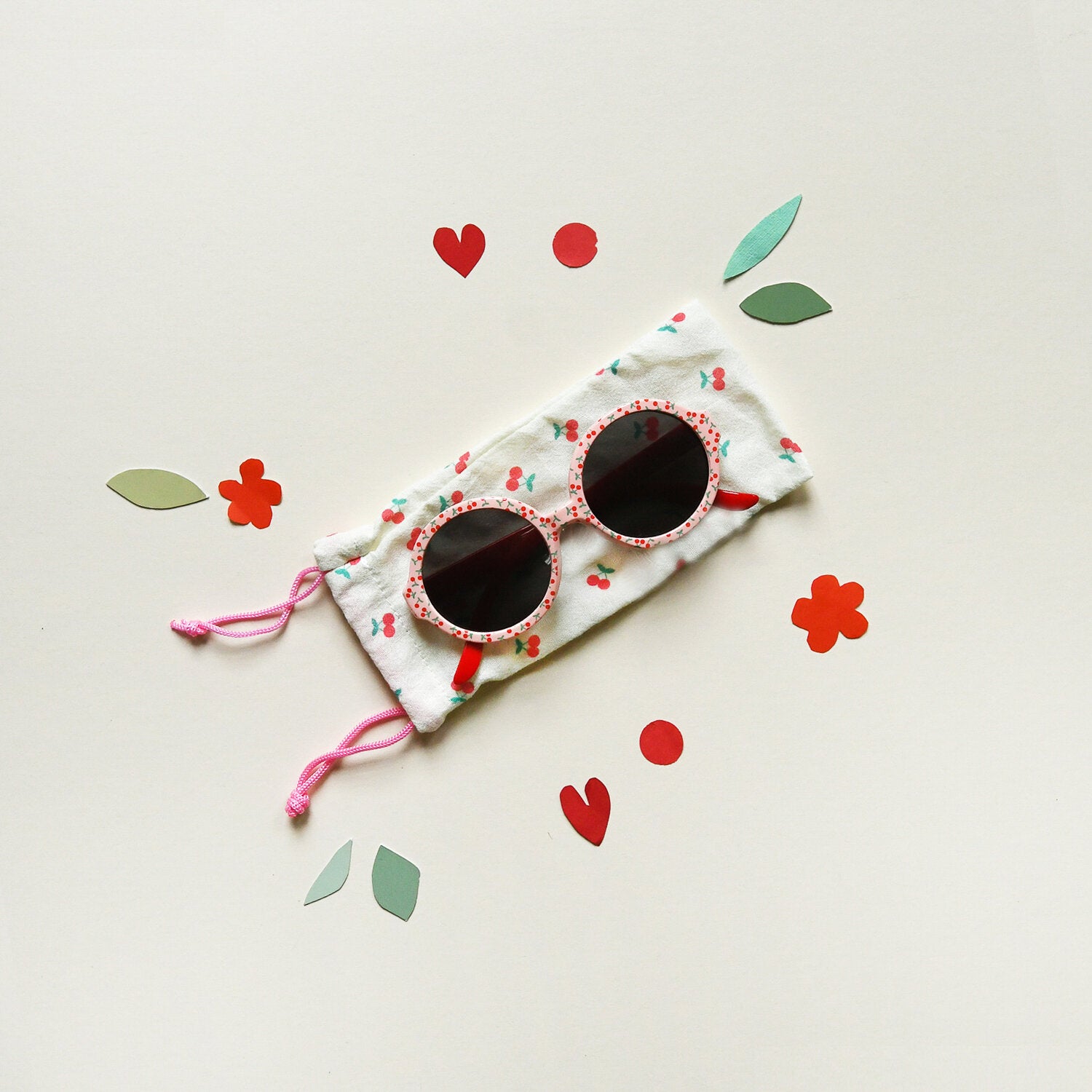 Sunglasses 3 years+ Cherries