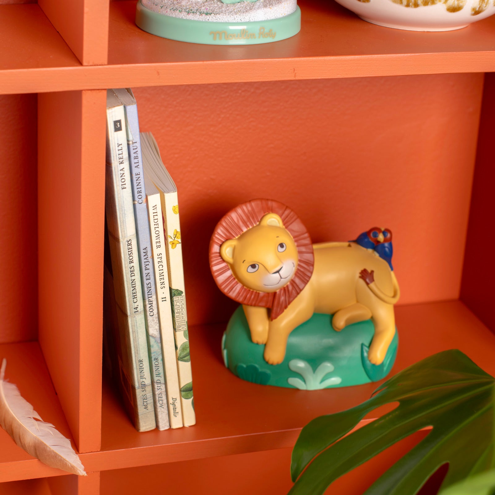 Lion money box
