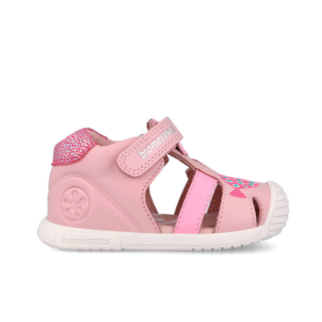 Leather first-step sandals, Pink fish