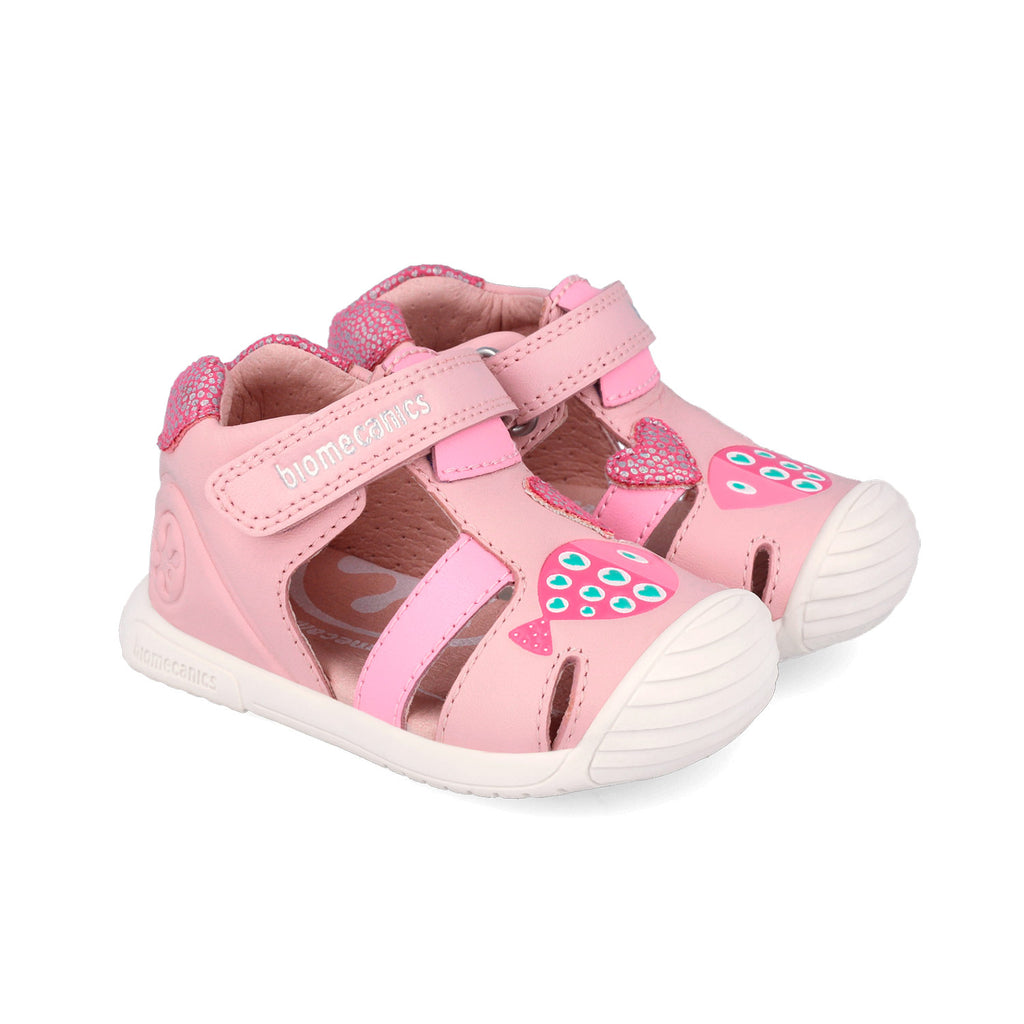 Leather first-step sandals, Pink fish