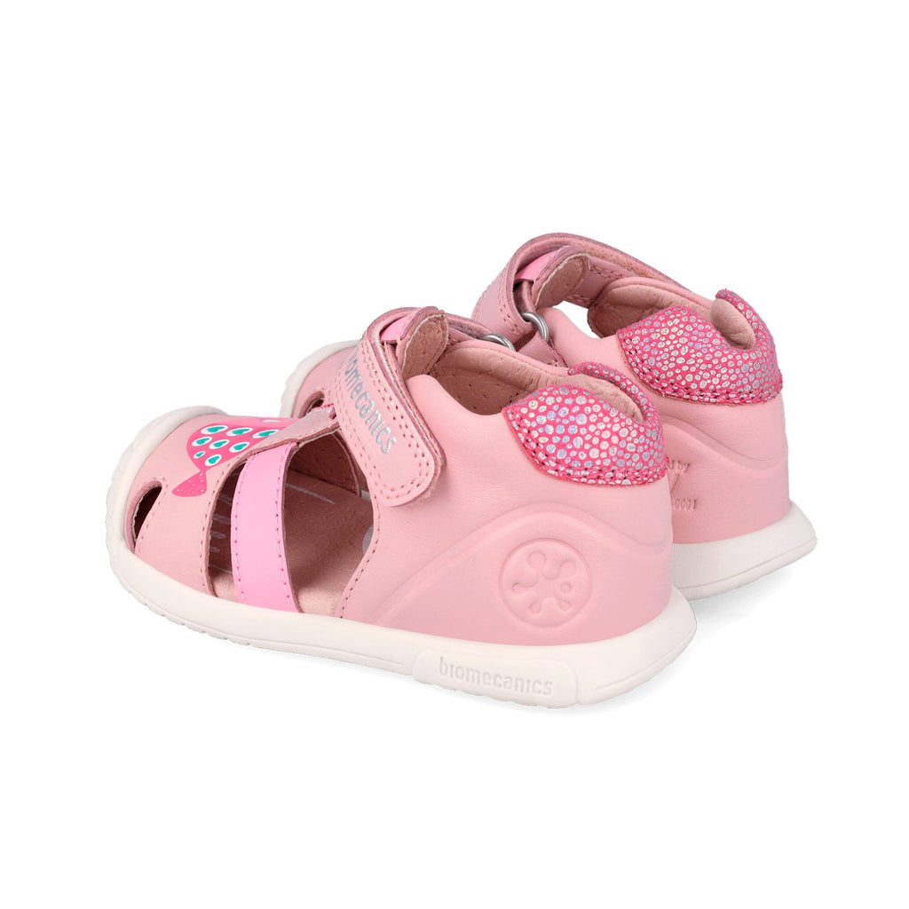 Leather first-step sandals, Pink fish