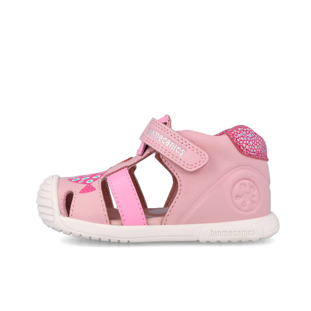 Leather first-step sandals, Pink fish