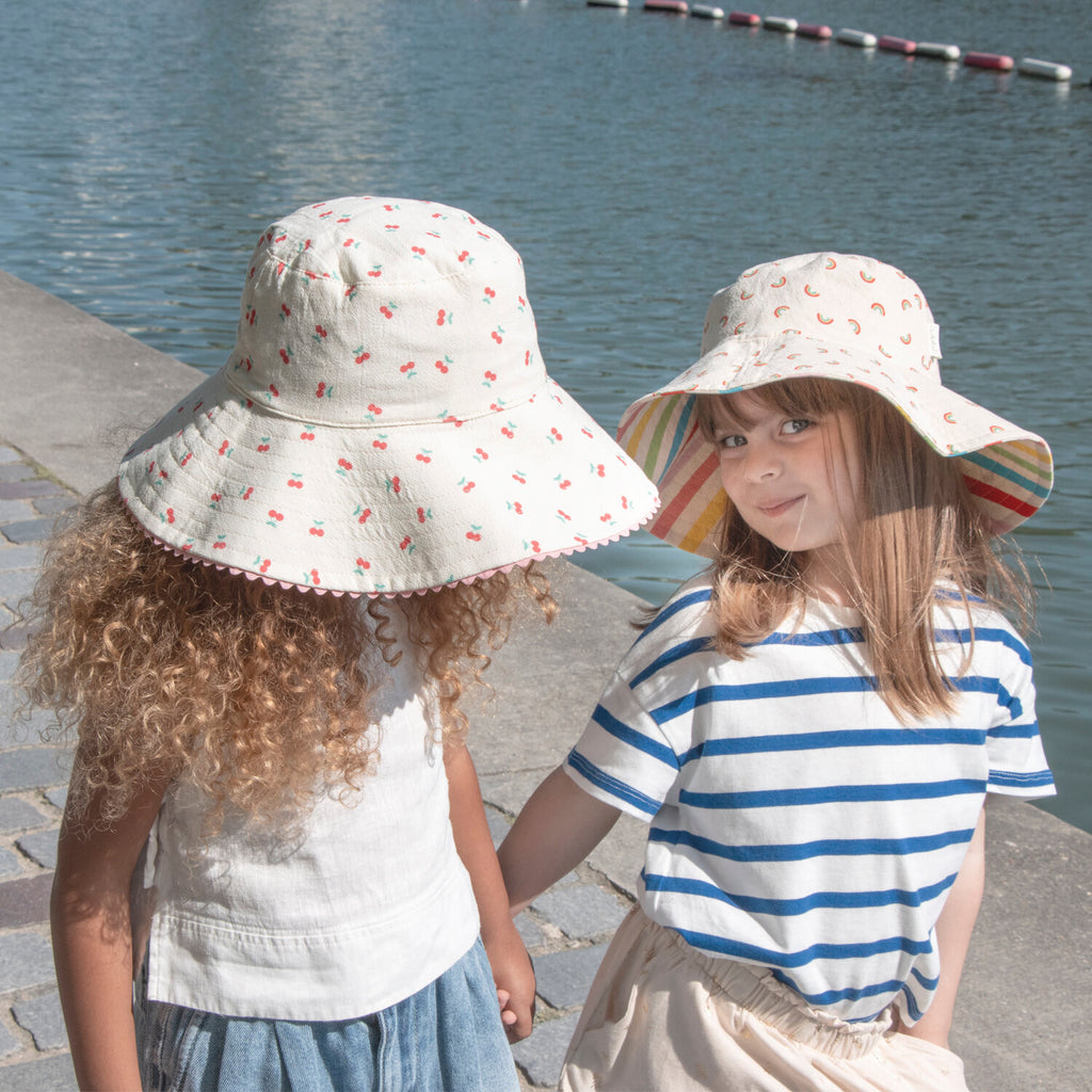 Reversible sun hat, Cherries (3-6 years)
