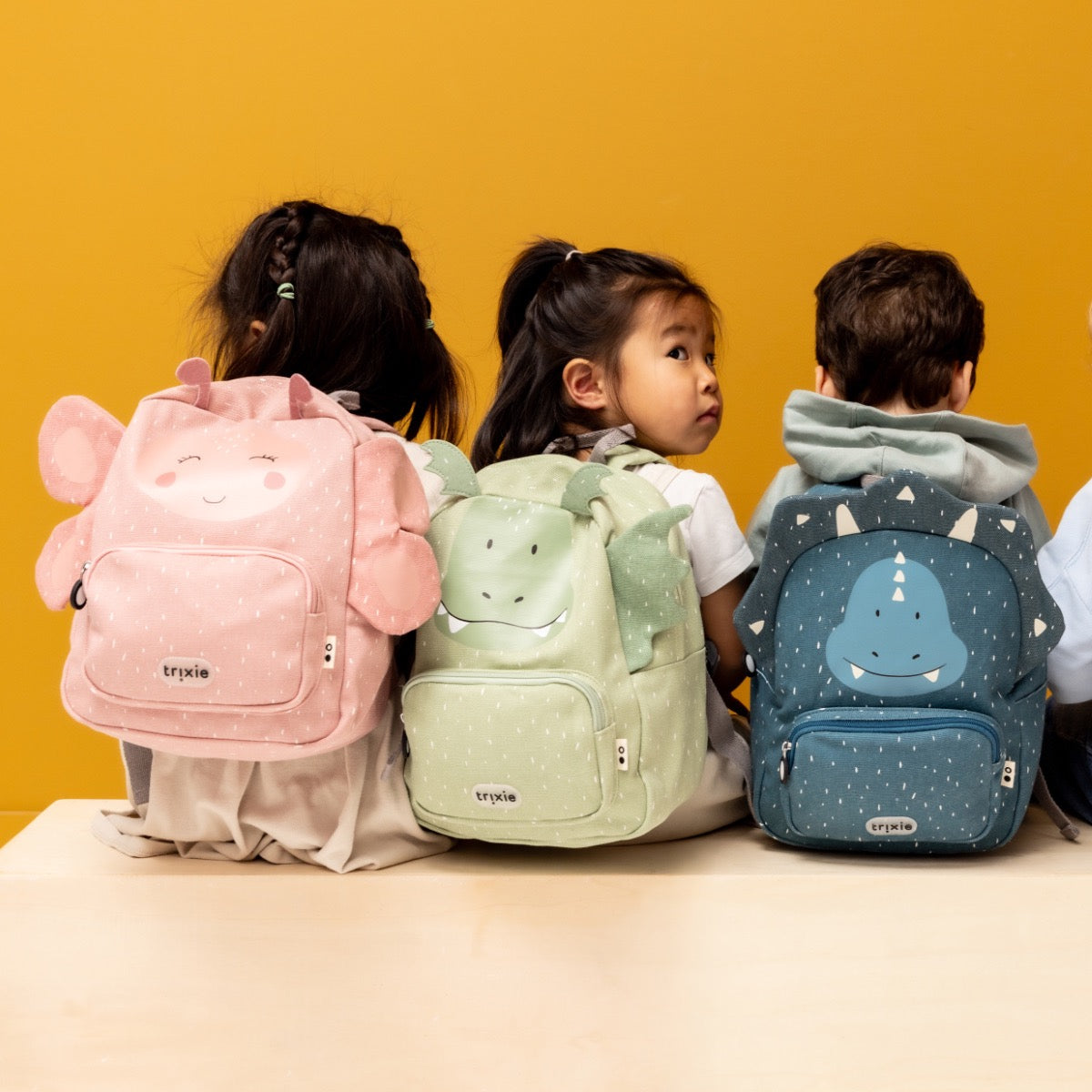 Butterfly water repellent backpack, 3-5 years