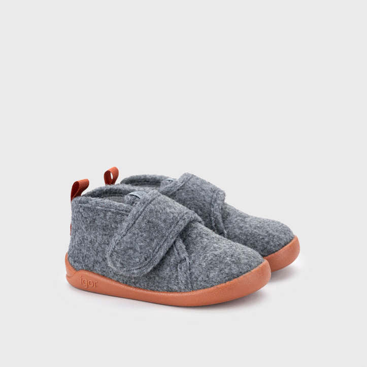 Pantofole concetto barefoot, Grigio caramello