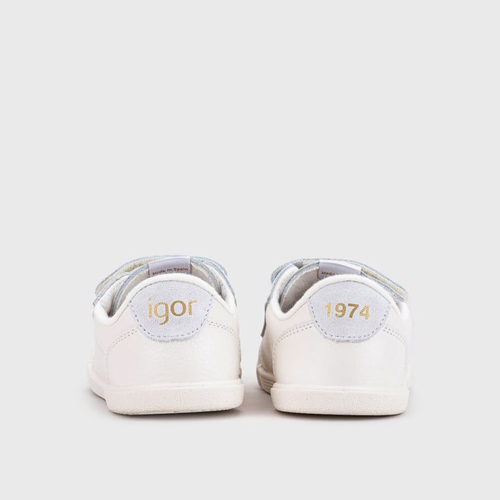 Scarpa in pelle concetto barefoot, Tennis bianco