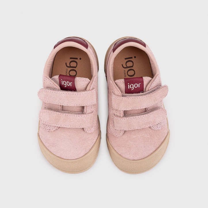 Scarpe in pelle scamosciata, Tennis rosa