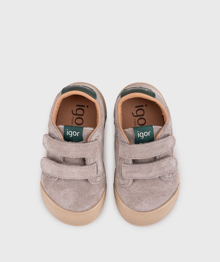 Scarpe in pelle scamosciata, Tennis topo