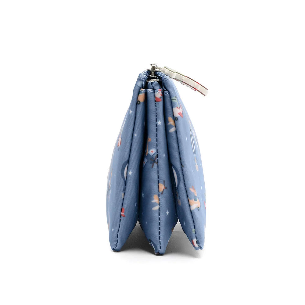 Pencil case with three compartments, Planes