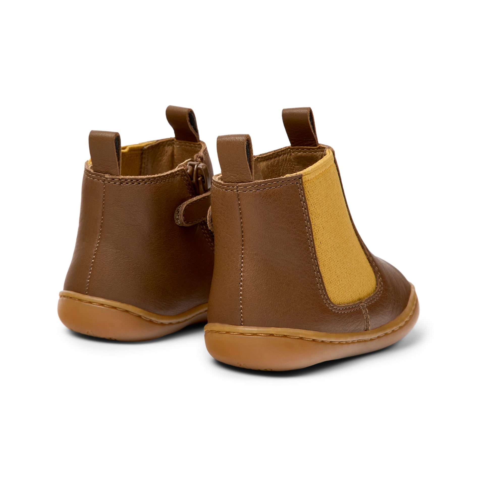 Stivaletto in pelle marrone, Camper primi passi