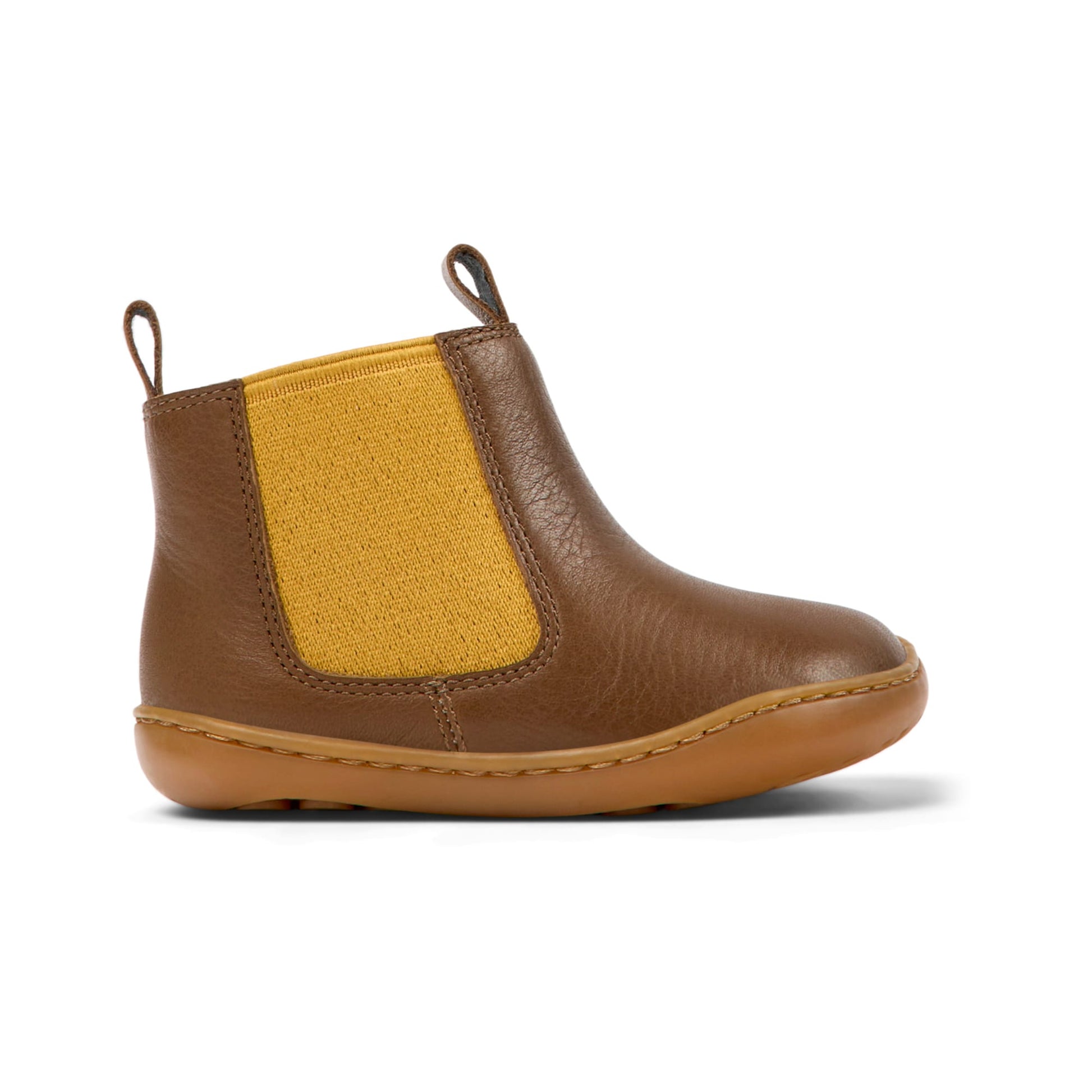 Stivaletto in pelle marrone, Camper primi passi
