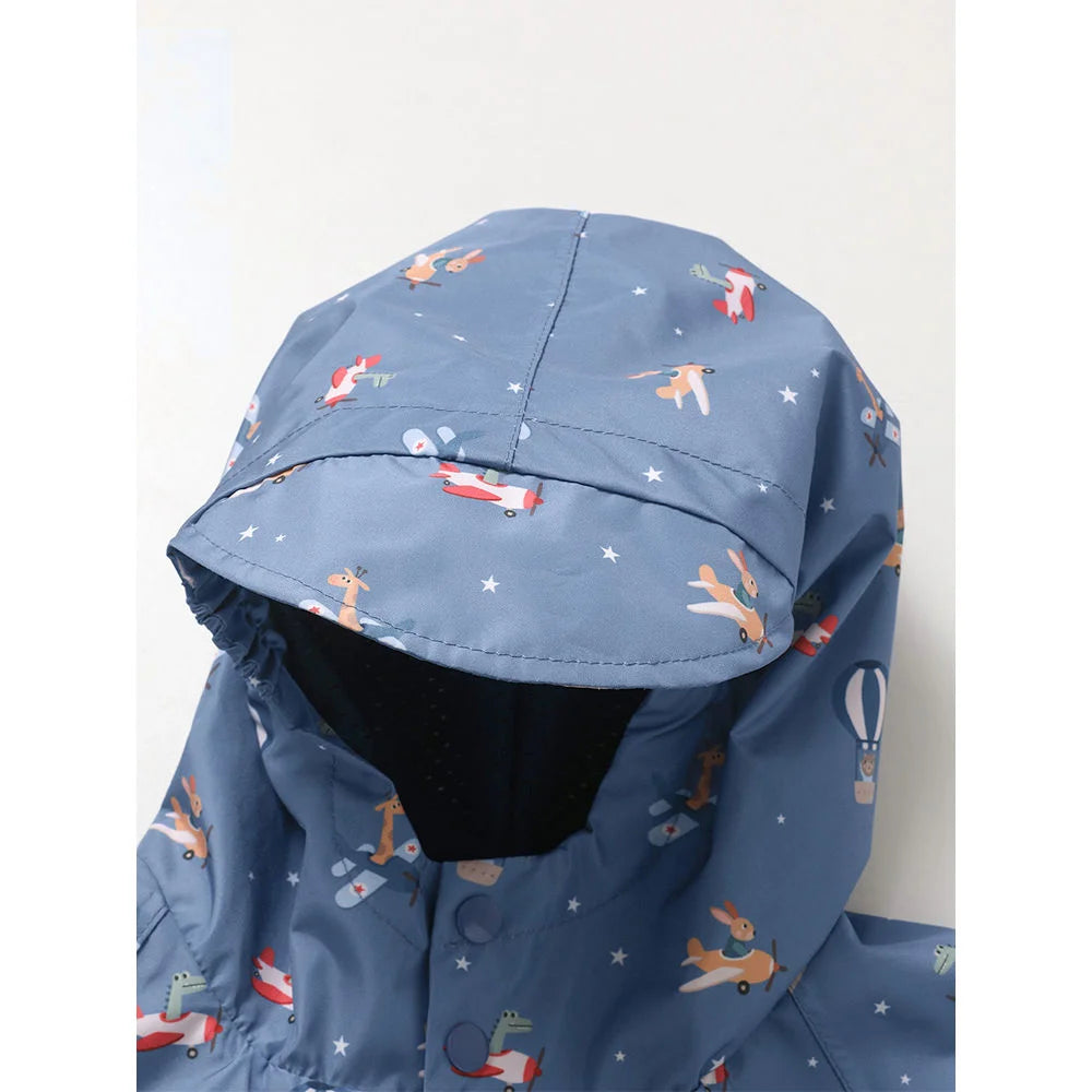 Raincoat with hood, Airplanes