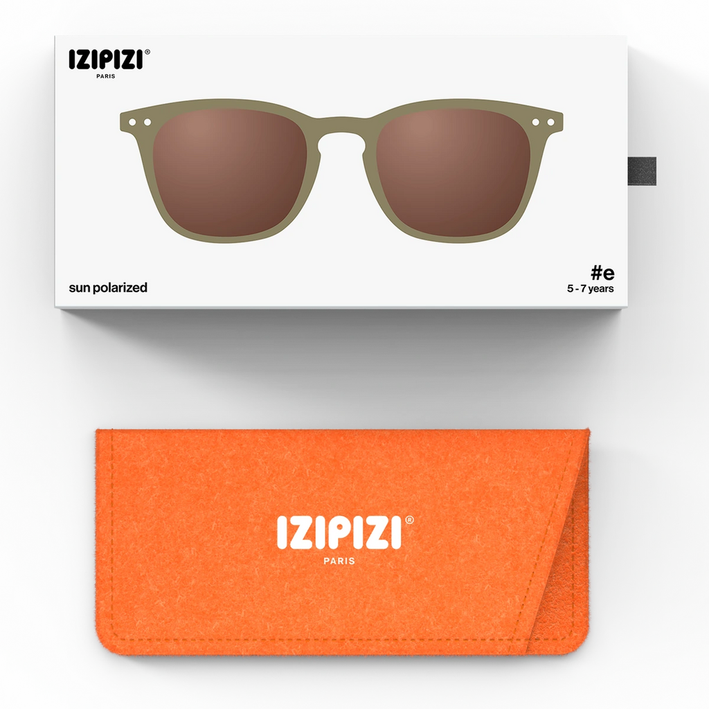 IZIPIZI #E Olive sunglasses, ages 5-7 — packaging and pouch