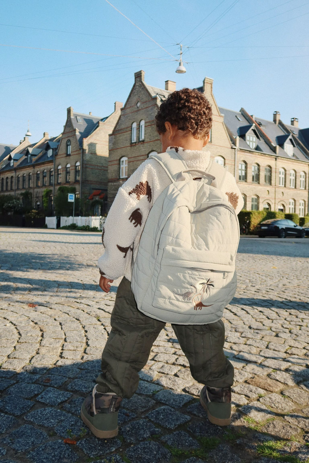 Water-repellent quilted backpack, Dinosaurs