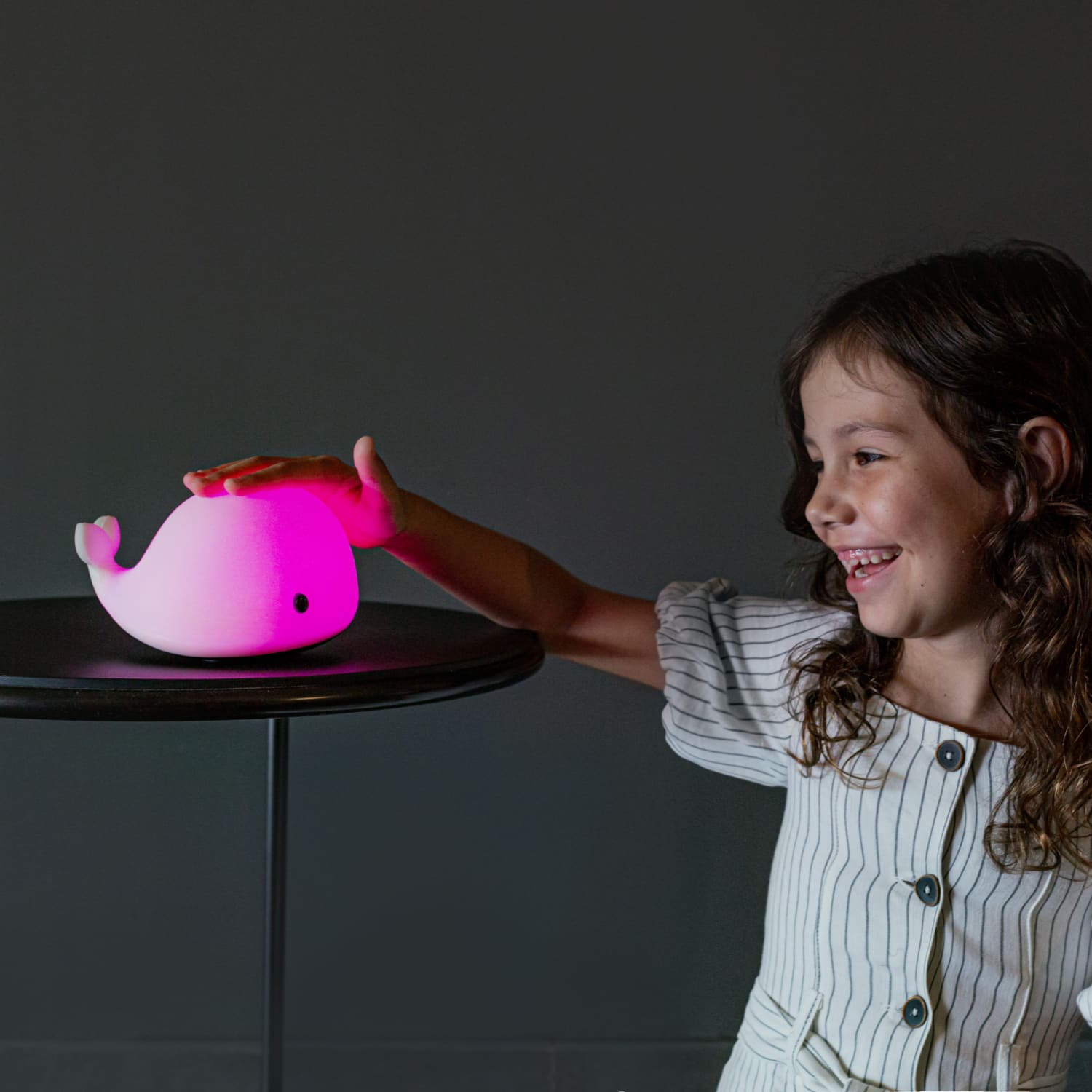 Luce notturna ricaricabile cambia colore, Balena