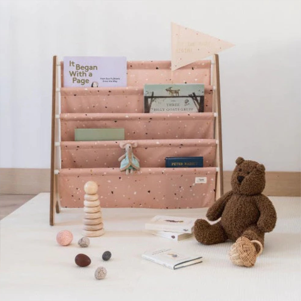Libreria frontale montessoriana per bambini, Terrazzo argilla