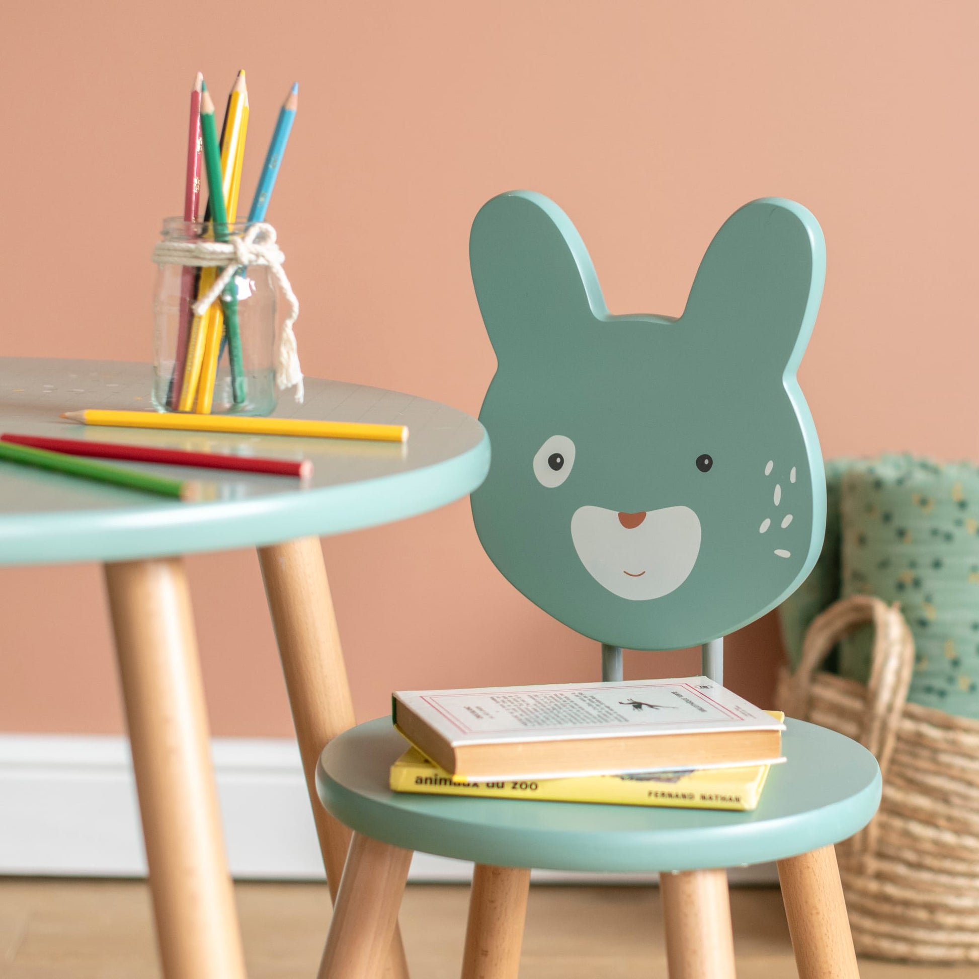 Sedia in legno per bambini, Coniglio salvia