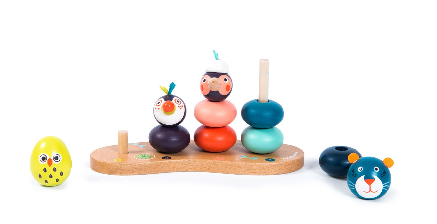 Stackable wooden jungle, Dans la Jungle