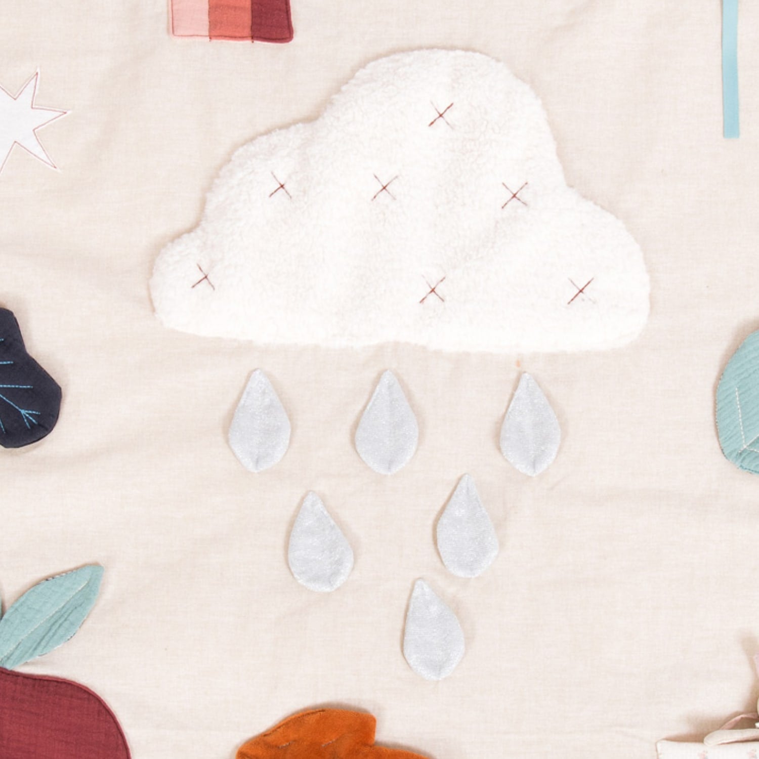 Tappeto Attività Grande 1m x 1m, Après la Pluie | Moulin Roty 715076