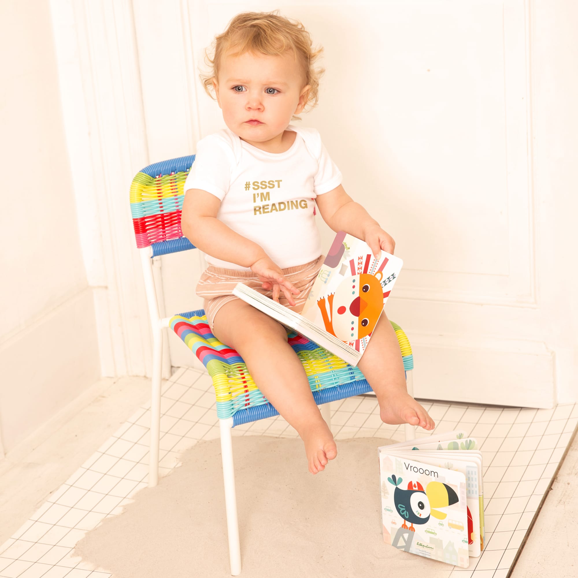 Libro Tattile e Sonoro Crazy Crunch 10m+ | Lilliputiens 83188