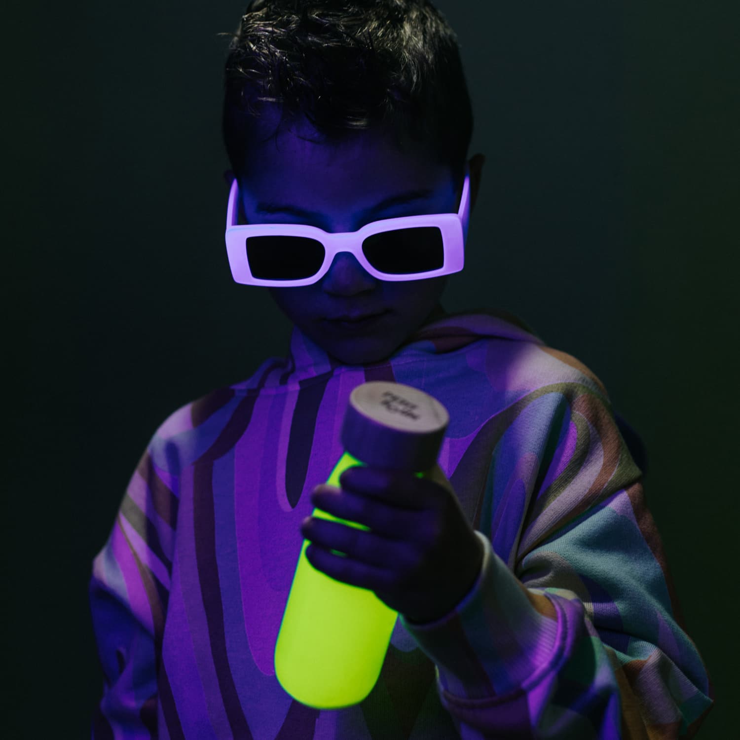 Petit Boum | Bottiglia Sensoriale Fosforescente Float Fluo Yellow